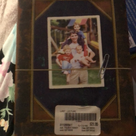 Brand new with tags book, the last lecture national best seller N - Picture 4 of 5